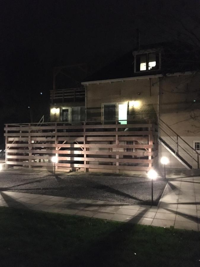 Pension Buitenzicht Geervliet Luaran gambar